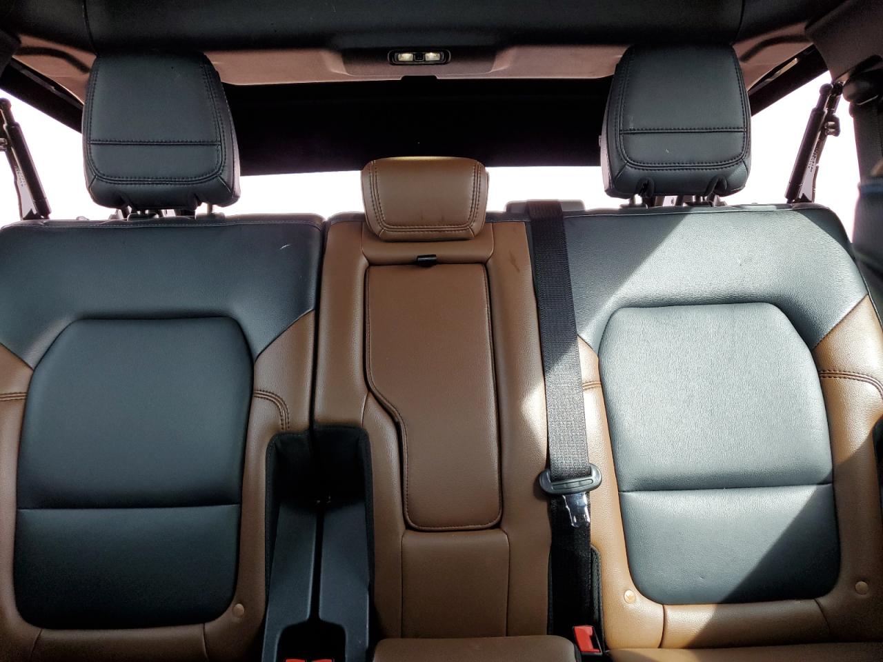 2024 FORD BRONCO OUTER BANKS VIN:1FMEE8BPXRLA42019