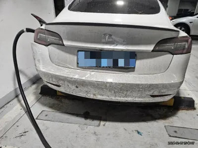 2020 Tesla Model 3 VIN: