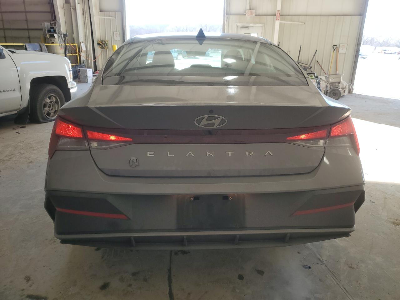 2024 HYUNDAI ELANTRA SEL VIN:KMHLM4DG2RU806357
