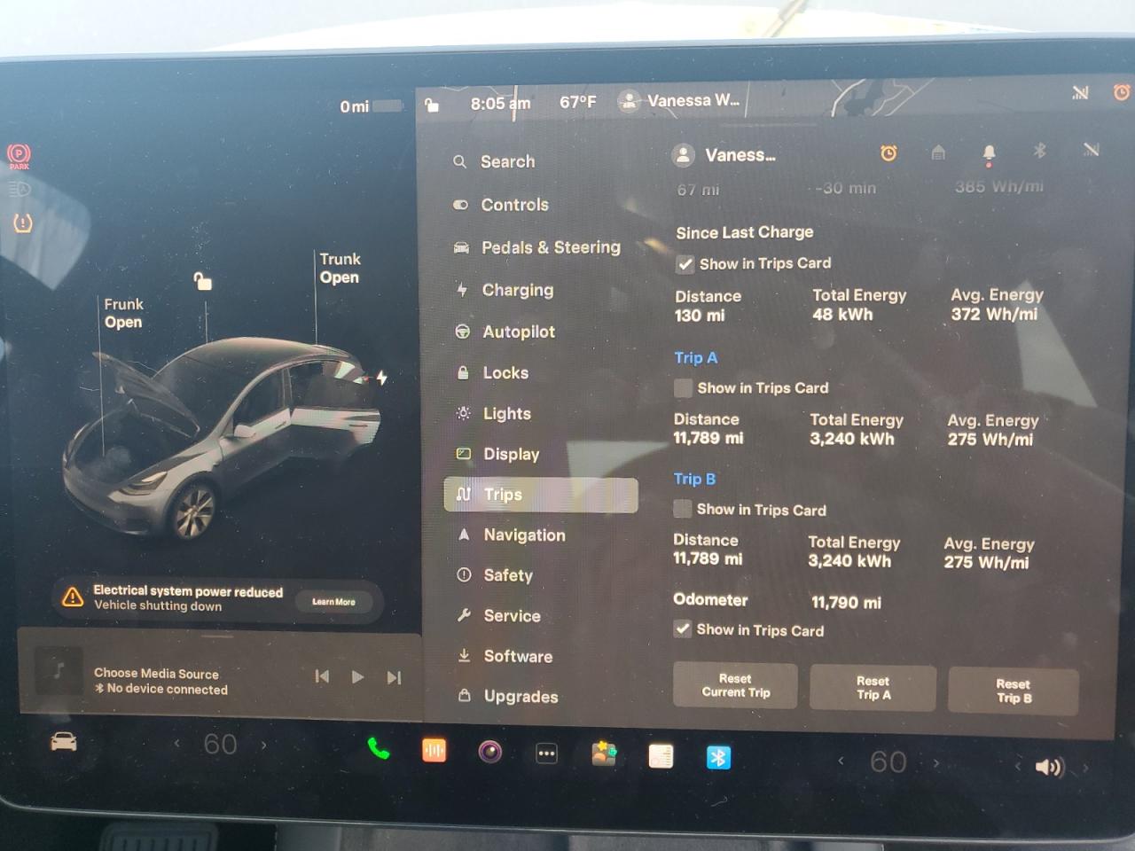 2023 TESLA MODEL Y  VIN:7SAYGDEE2PA083789