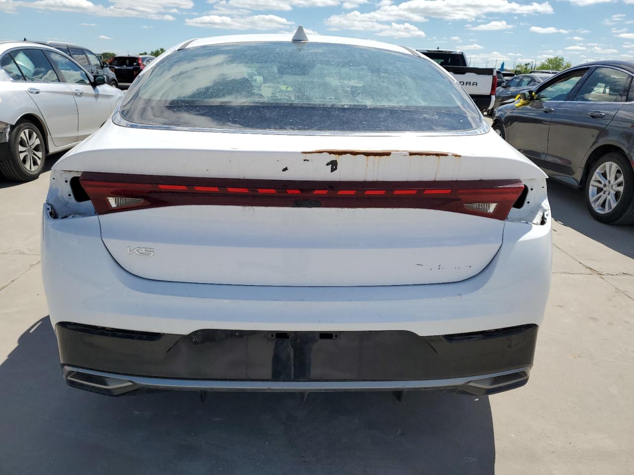 2022 KIA K5 LXS VIN:5XXG14J2XNG157723