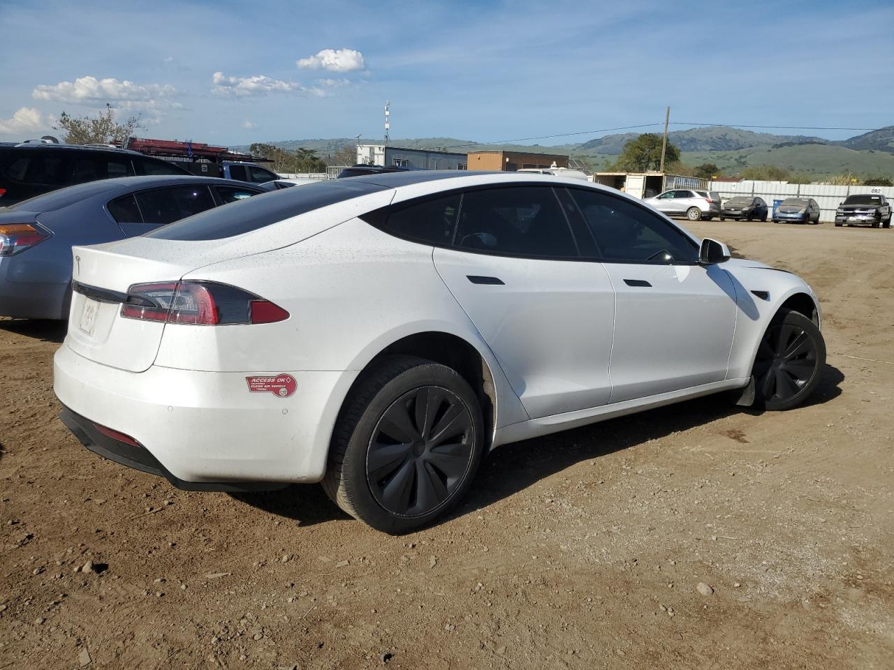 2022 TESLA MODEL S  VIN:5YJSA1E56NF470705