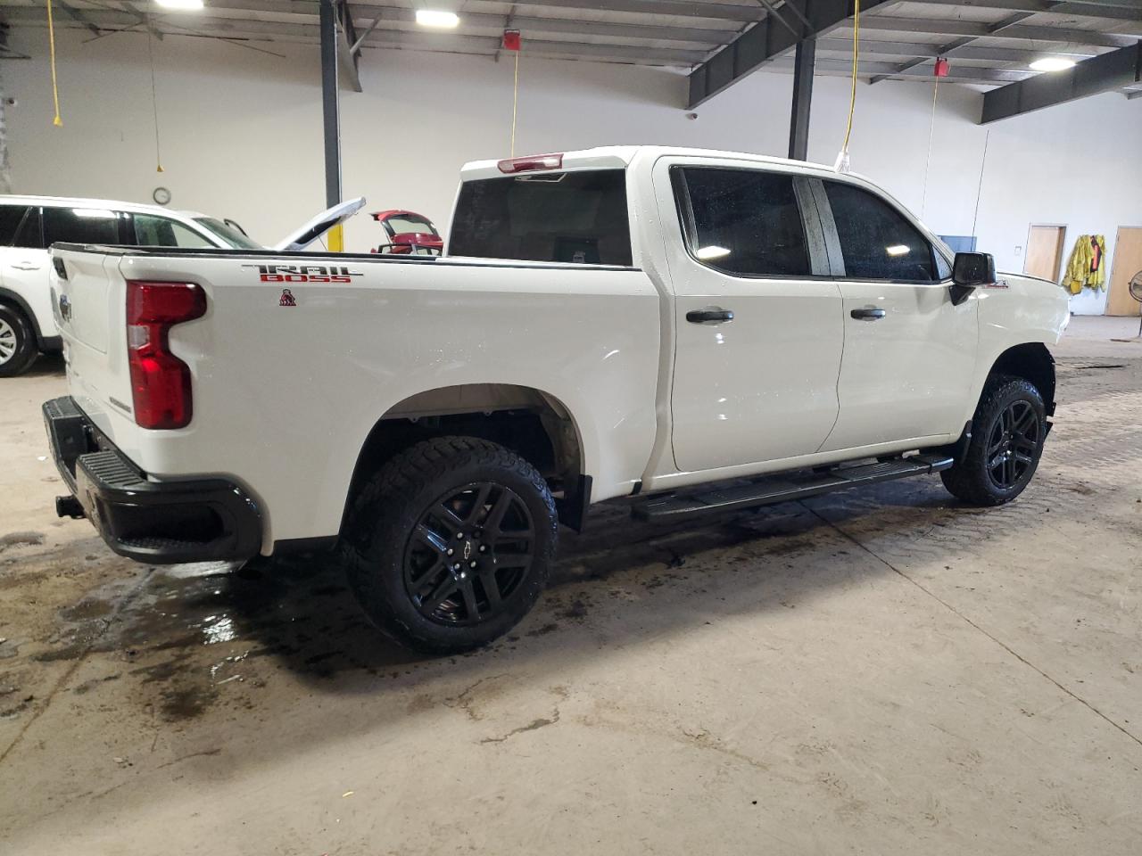 2022 CHEVROLET SILVERADO K1500 TRAIL BOSS CUSTOM VIN:3GCPDCEK8NG625750