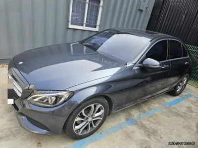 2016 Mercedes-Benz C 220 VIN: