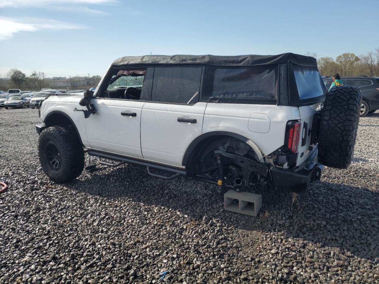 2022 FORD BRONCO BASE VIN:1FMEE5DP6NLB41068