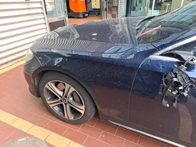 2019 Mercedes-Benz E 300 WDDZF4JB2KA695033 VIN:WDDZF4JB2KA695033