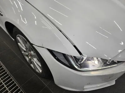 2016 Jaguar XE VIN: