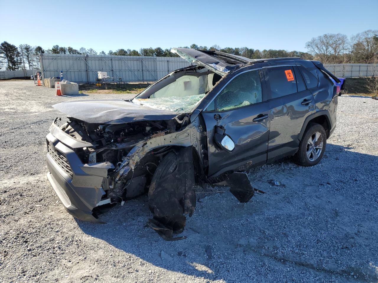 2022 TOYOTA RAV4 XLE VIN:2T3W1RFV0NC187078