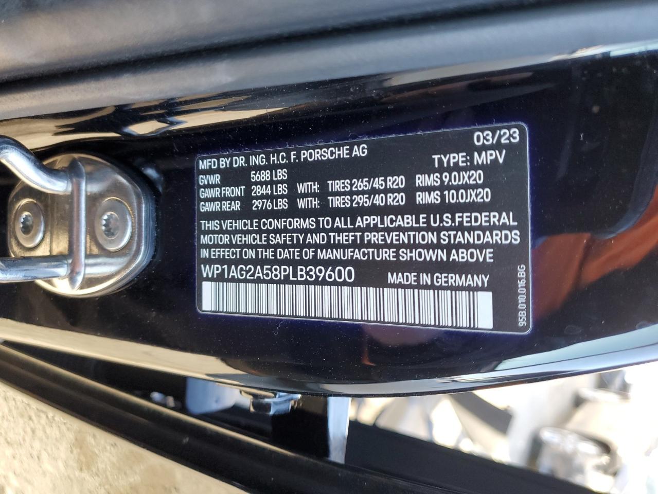 2023 PORSCHE MACAN S VIN:WP1AG2A58PLB39600