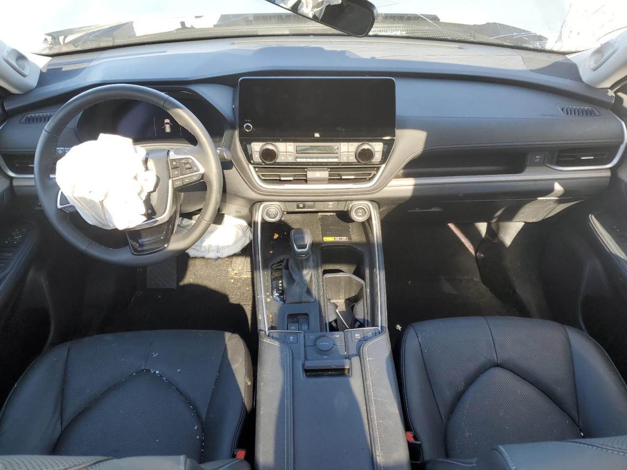 2024 TOYOTA GRAND HIGHLANDER XLE VIN:5TDACAB56RS017552