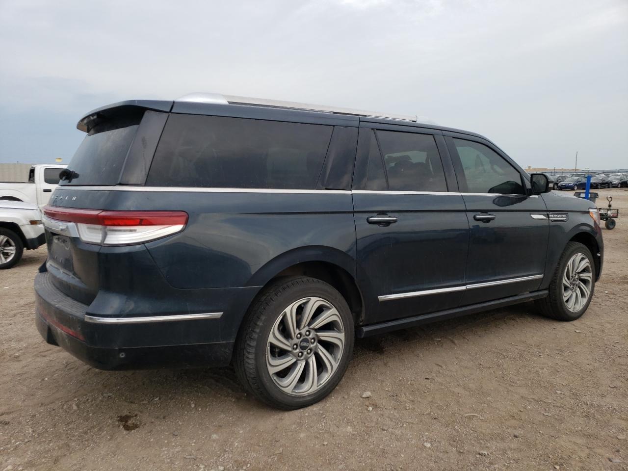 2022 LINCOLN NAVIGATOR L RESERVE VIN:5LMJJ3LT8NEL12899