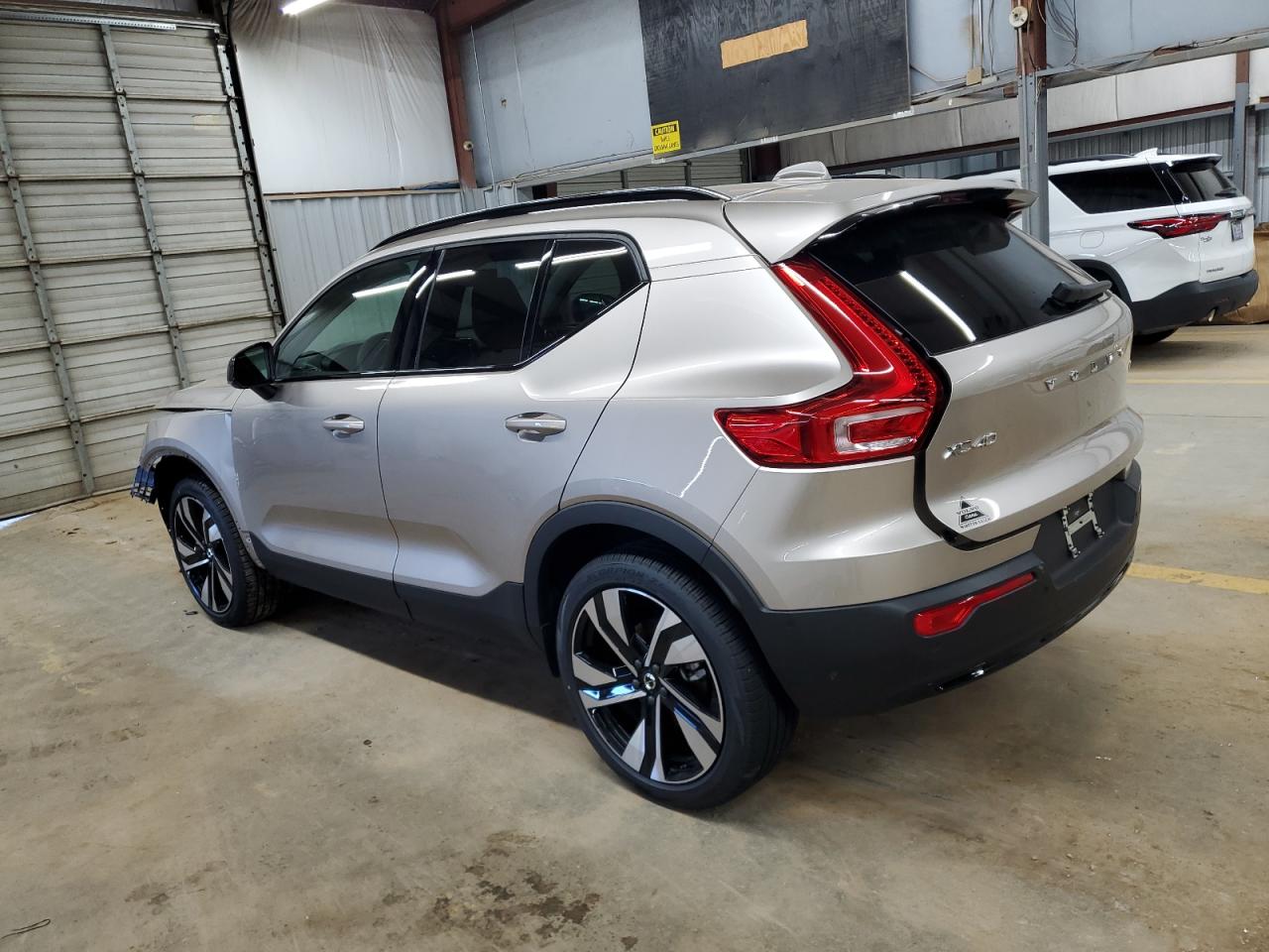 2023 VOLVO XC40 PLUS VIN:YV4L12UW5P2039277