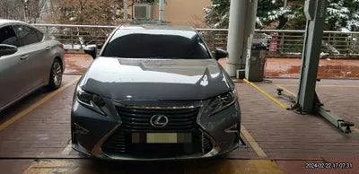 2017 Lexus ES 300 VIN: