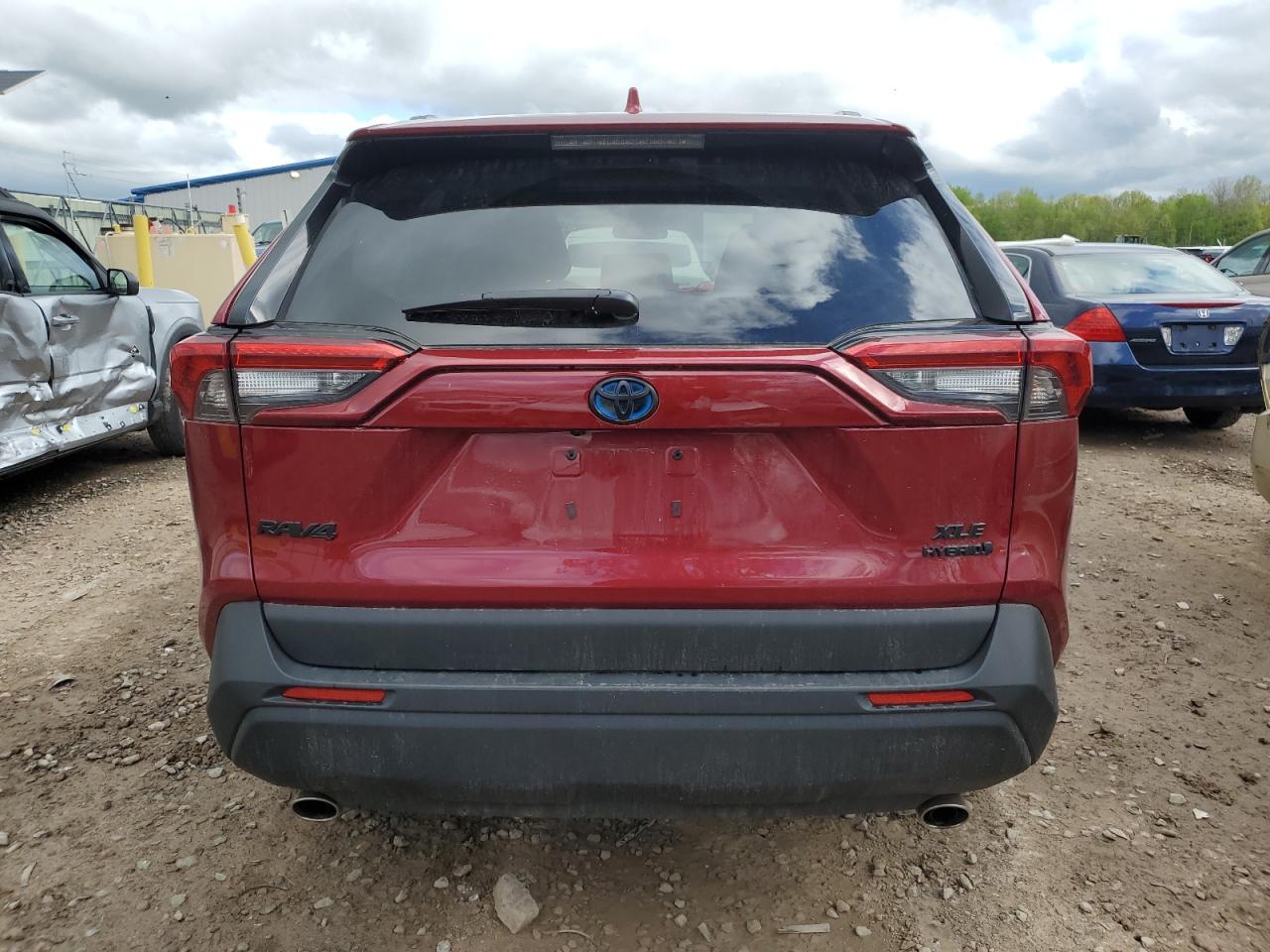 2022 TOYOTA RAV4 XLE VIN:4T3RWRFV5NU068388