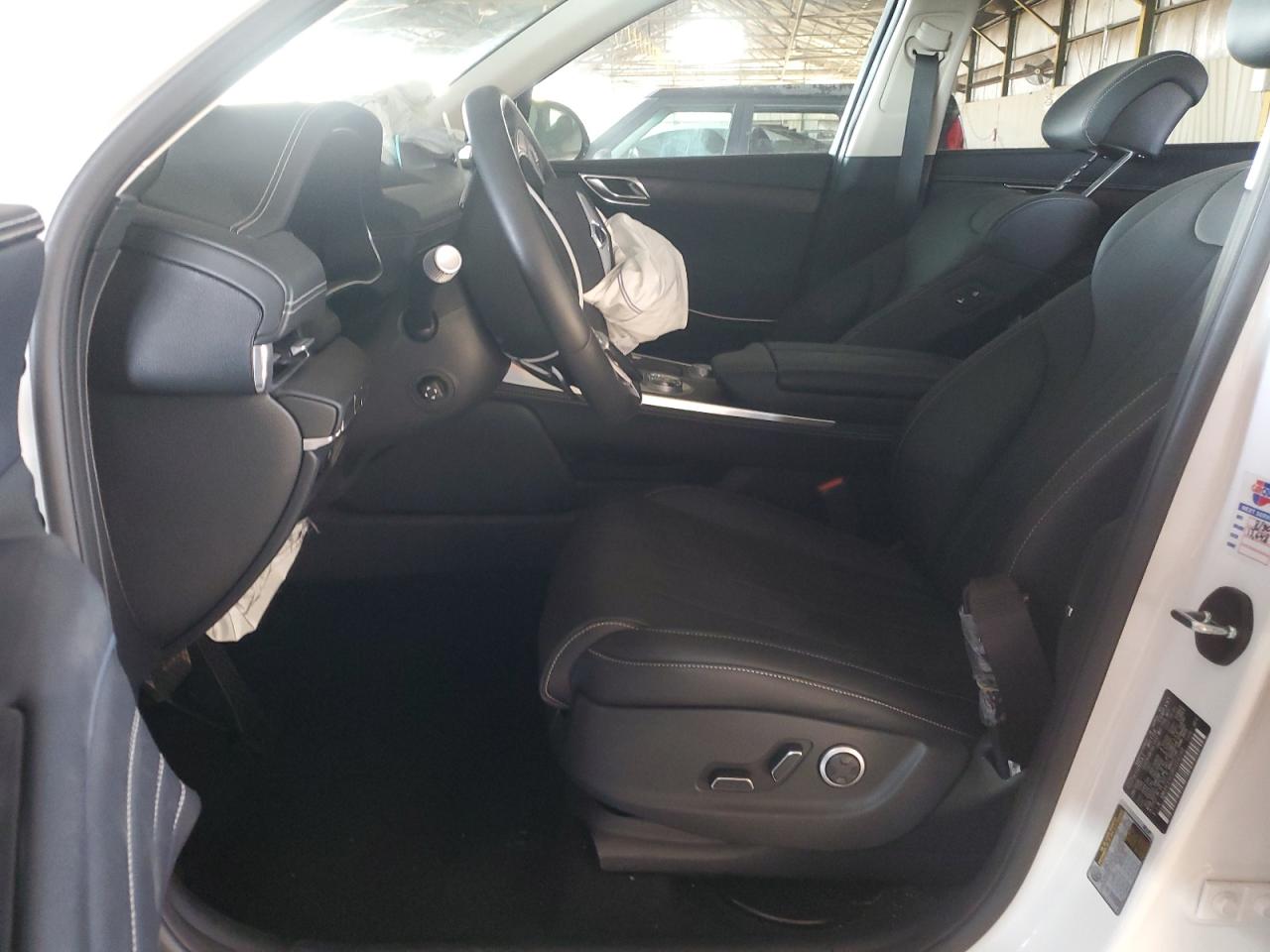 2024 GENESIS GV80 BASE VIN:KMUHCESC0RU204248