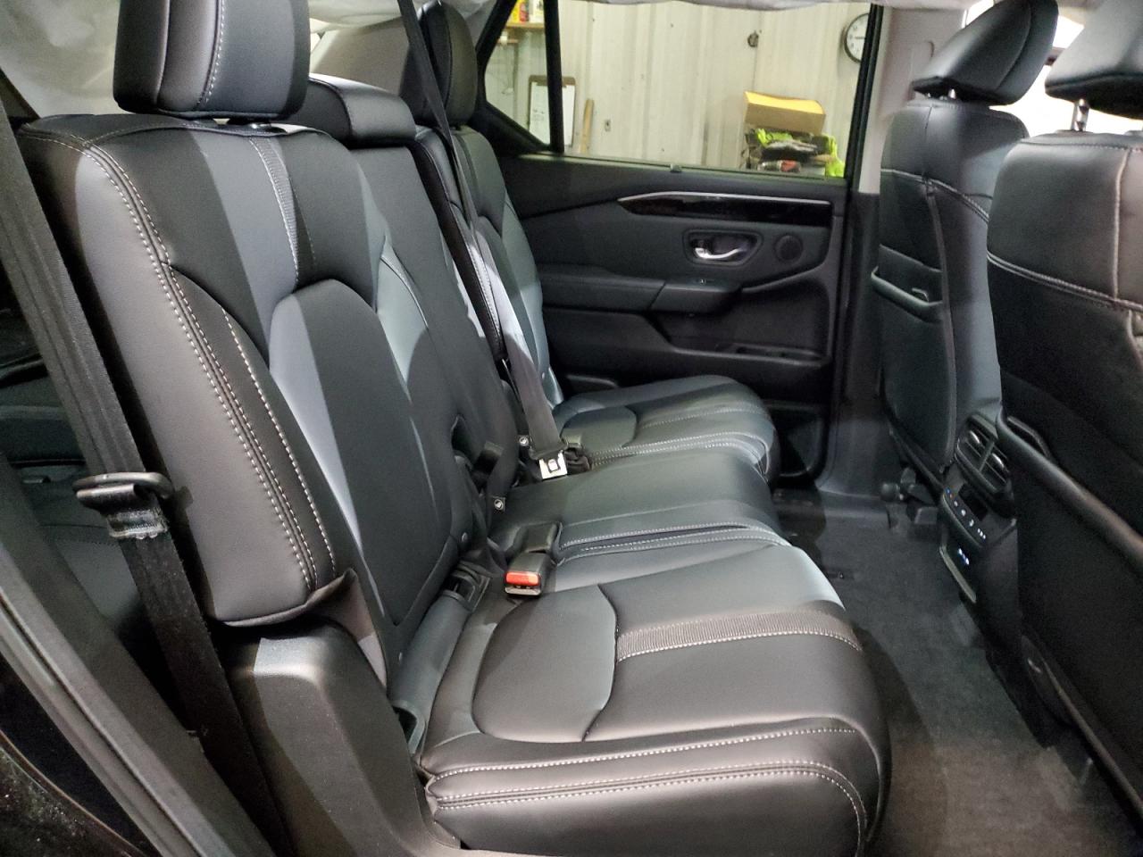 2024 HONDA PILOT TOURING VIN:5FNYG1H76RB000136
