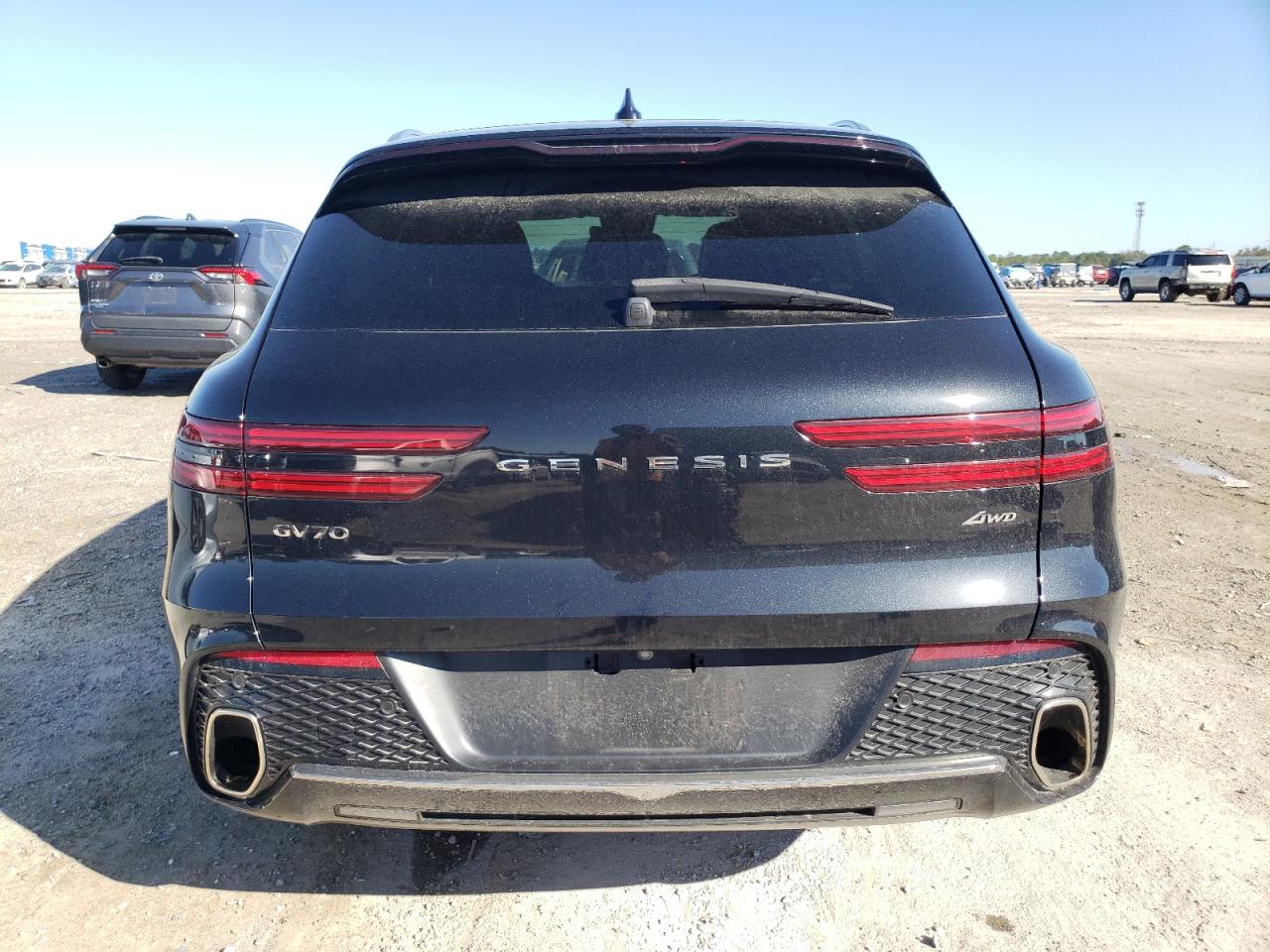 2022 GENESIS GV70 BASE VIN:KMUMADTB5NU027520