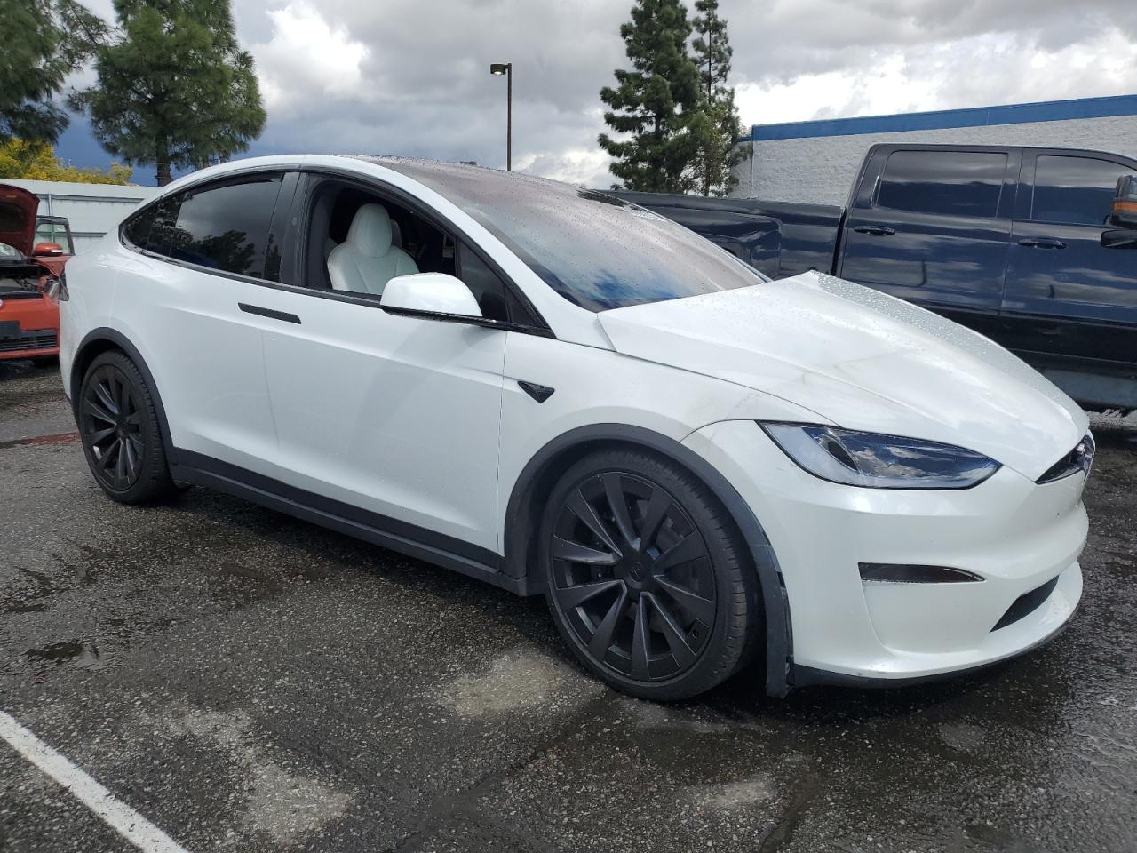 2023 TESLA MODEL X  VIN:7SAXCBE54PF405542