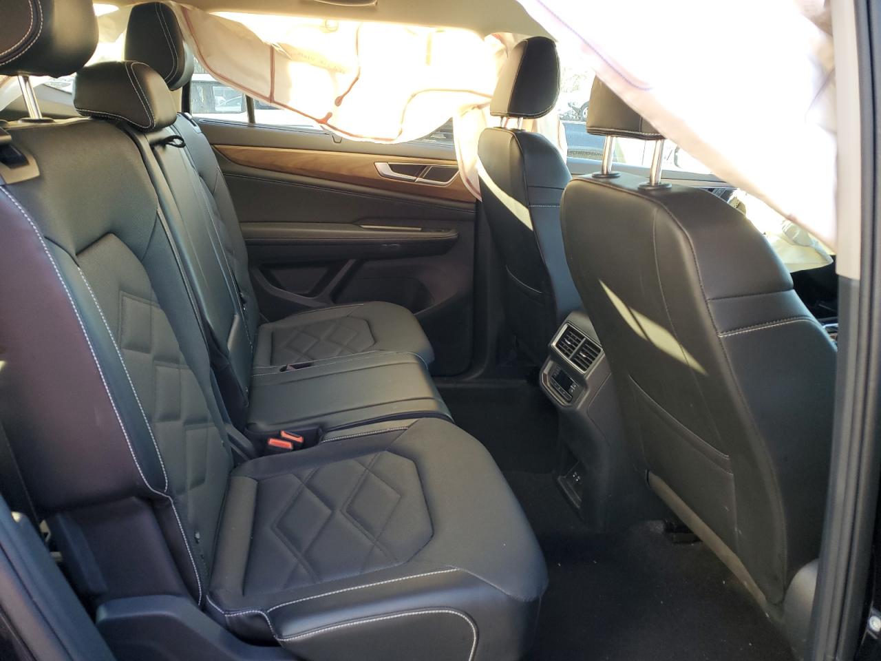 2024 VOLKSWAGEN ATLAS SE VIN:1V2HR2CA0RC574987