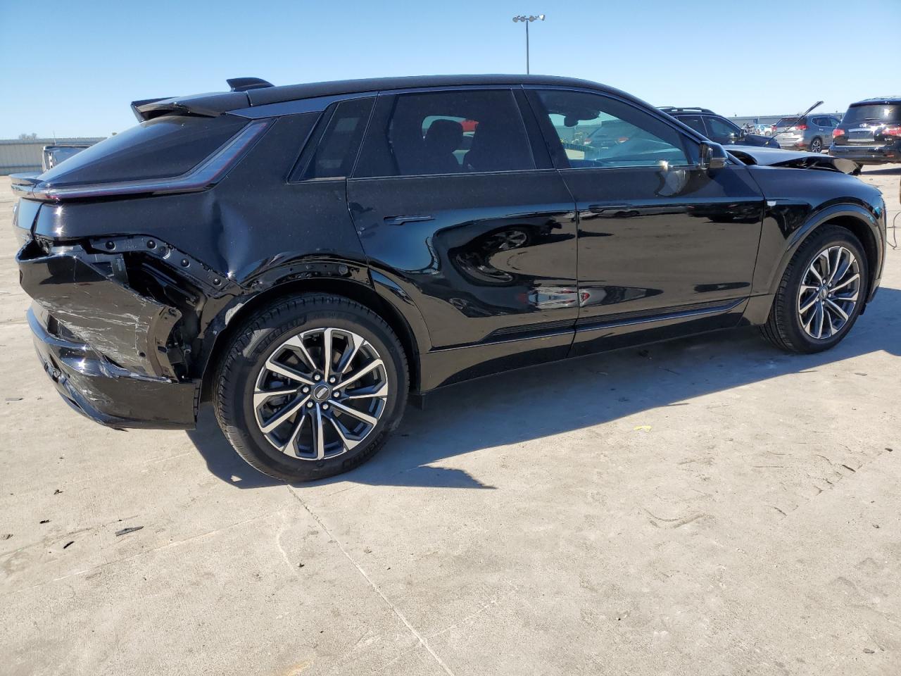 2024 CADILLAC LYRIQ SPORT VIN:1GYKPTRL0RZ143133