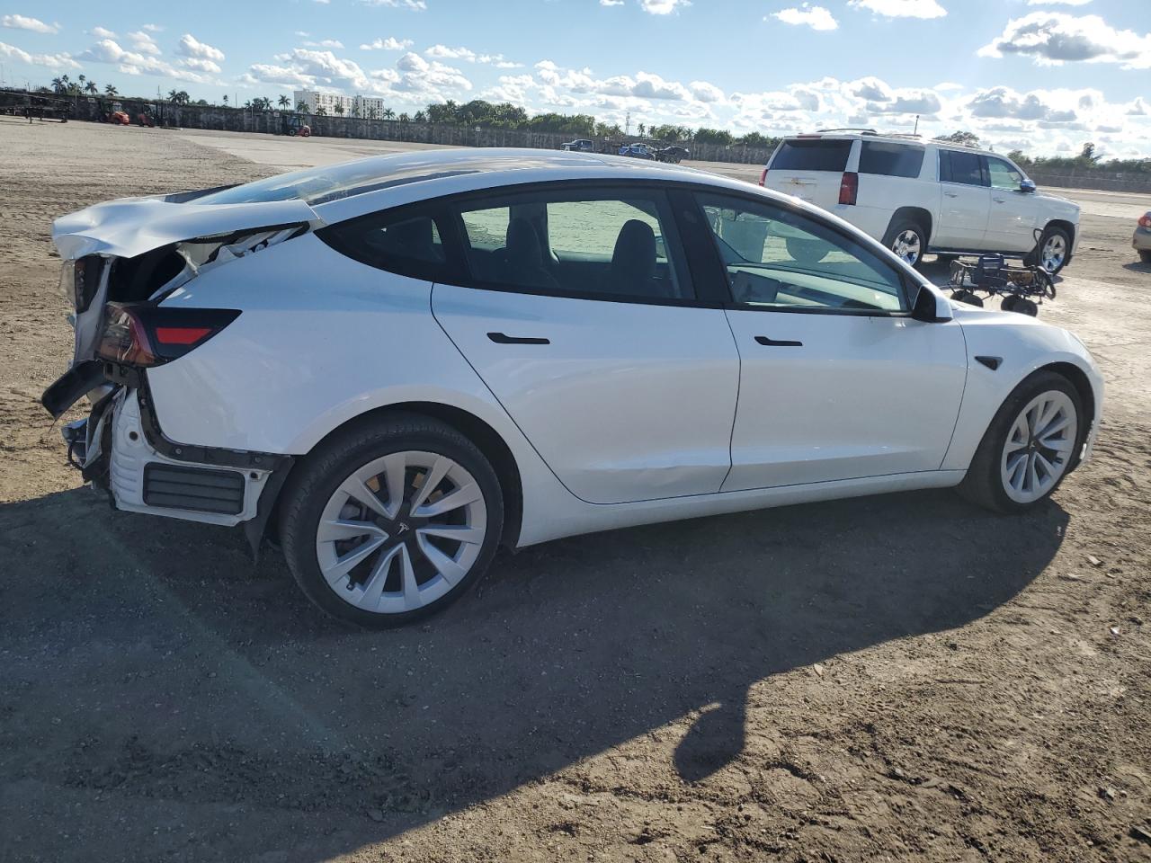 2023 TESLA MODEL 3  VIN:5YJ3E1EA9PF647417