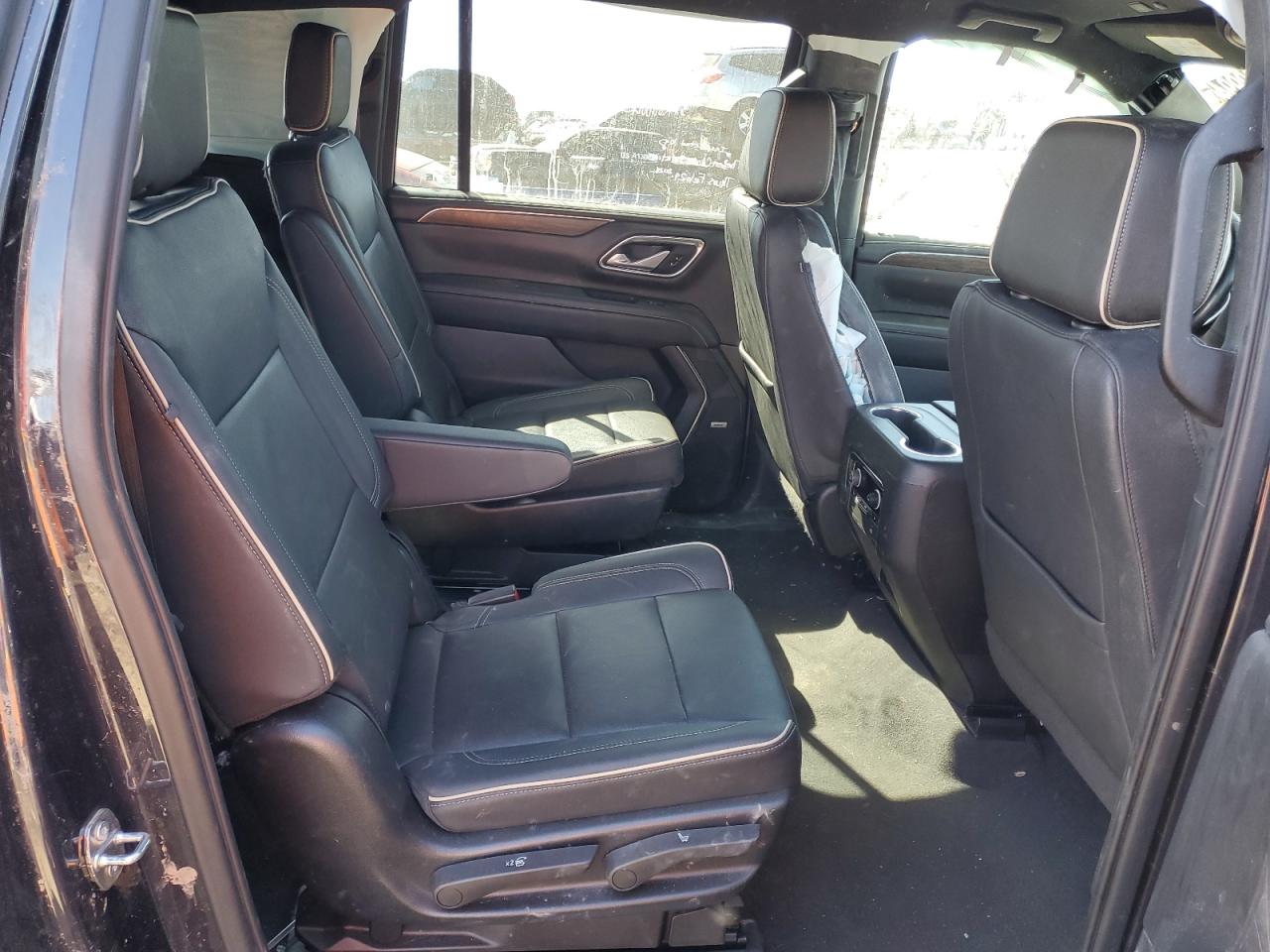 2022 CHEVROLET SUBURBAN K1500 PREMIER VIN:1GNSKFKD9NR236789