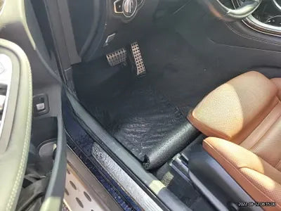 2020 Mercedes-Benz GLC 300 NONE VIN: