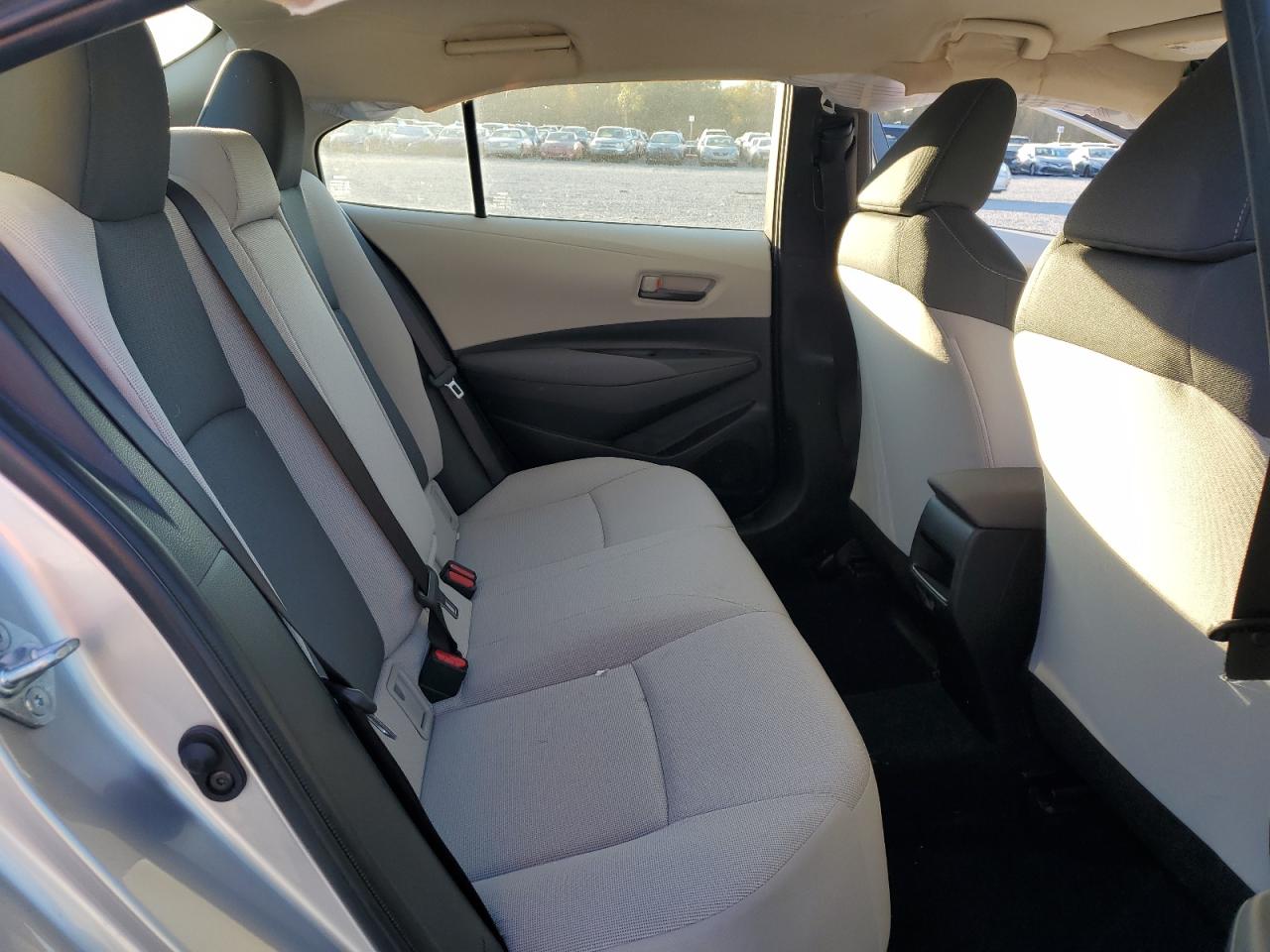 2022 TOYOTA COROLLA LE VIN:JTDEPMAEXNJ221576