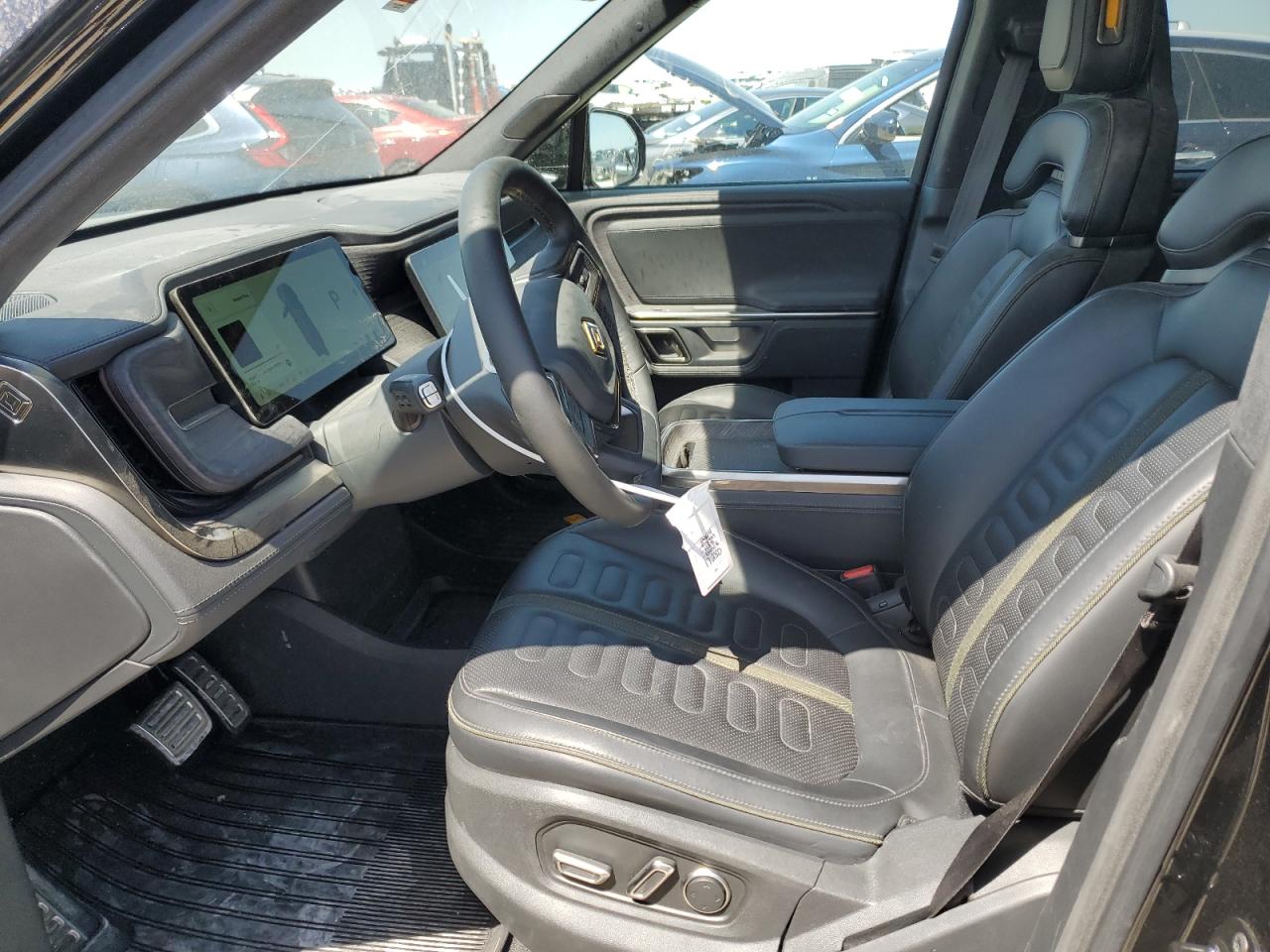 2024 RIVIAN R1S ADVENTURE VIN:7PDSGCBA4RN044958