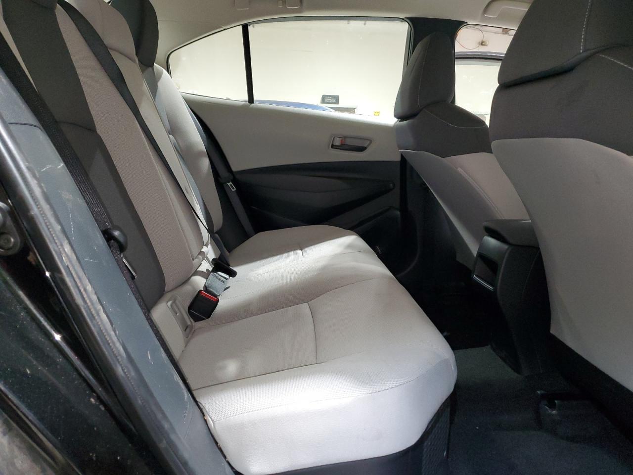 2022 TOYOTA COROLLA LE VIN:JTDEAMDE7NJ062268