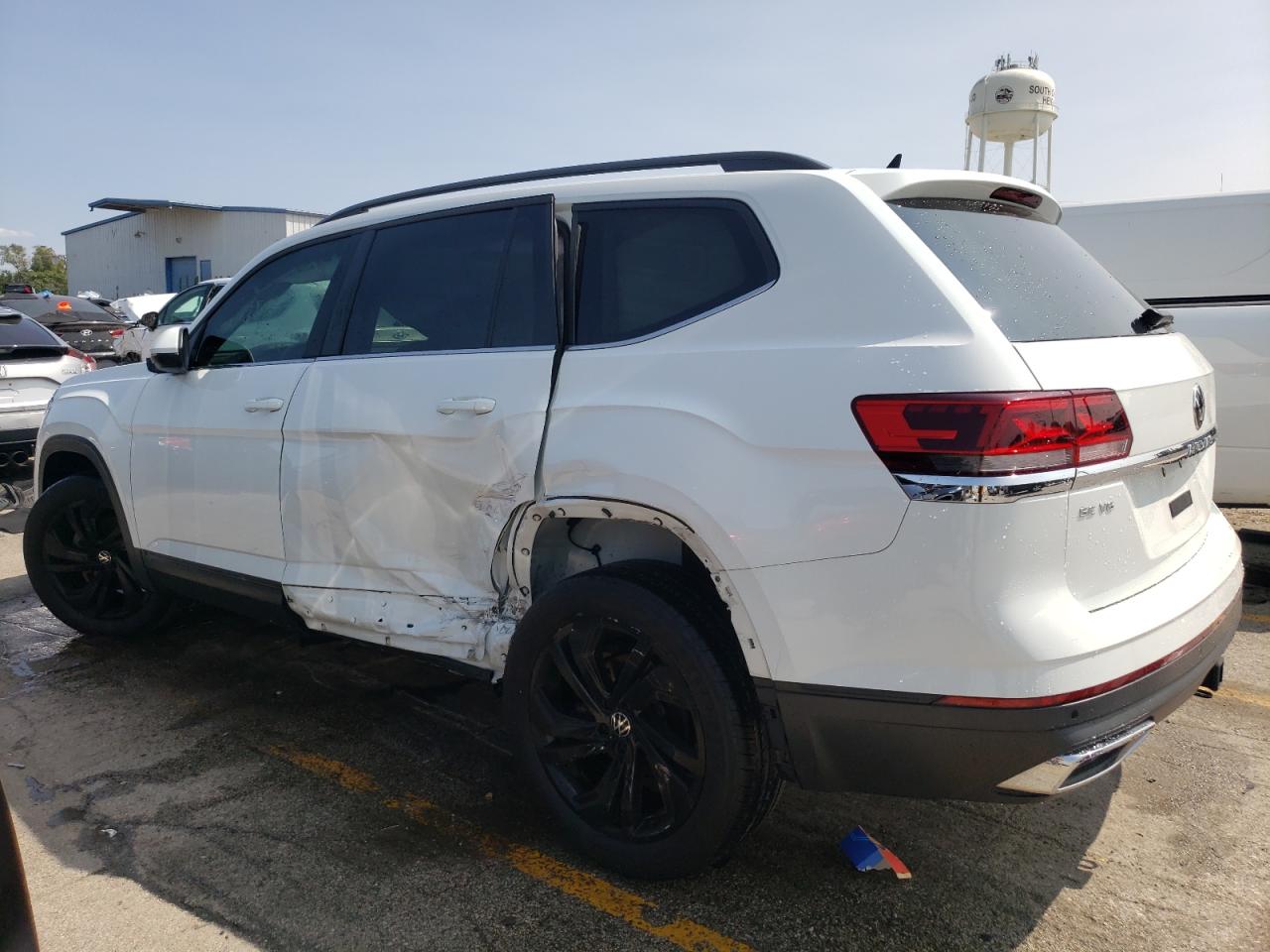 2022 VOLKSWAGEN ATLAS SE VIN:1V2KR2CA0NC510562