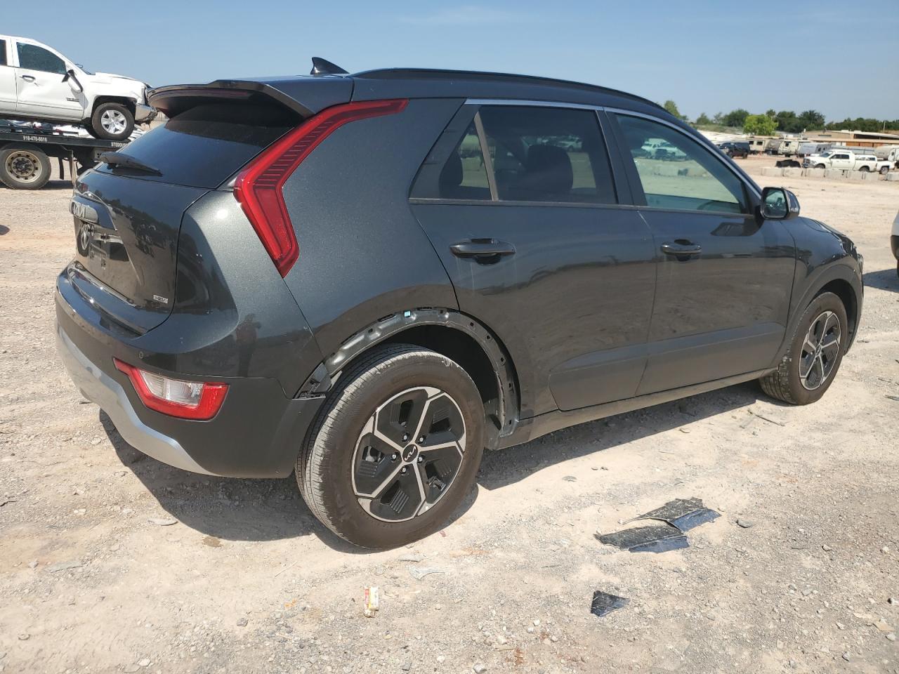 2023 KIA NIRO EX VIN:KNDCR3LE0P5069070