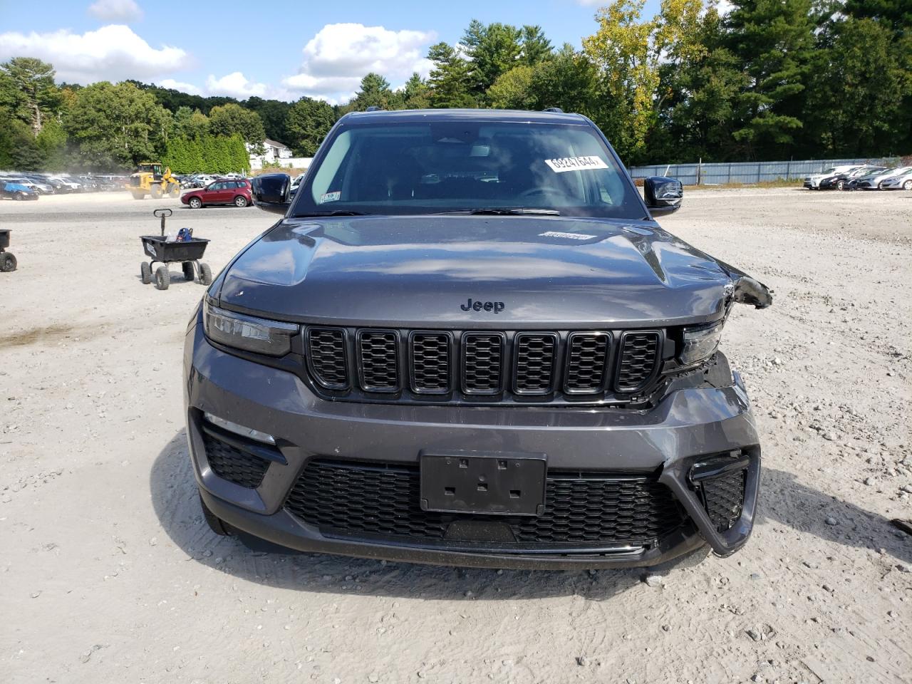chie グレー24 2024 JEEP GRAND CHEROKEE LIMITED VIN:1C4RJHBG7RC697644 – VIN Public