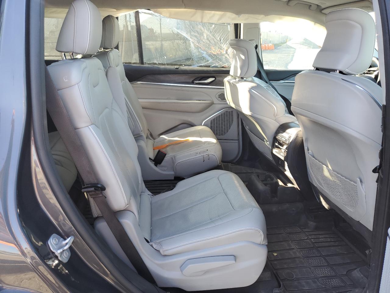 2023 JEEP GRAND CHEROKEE L OVERLAND VIN:1C4RJJDG7P8110606