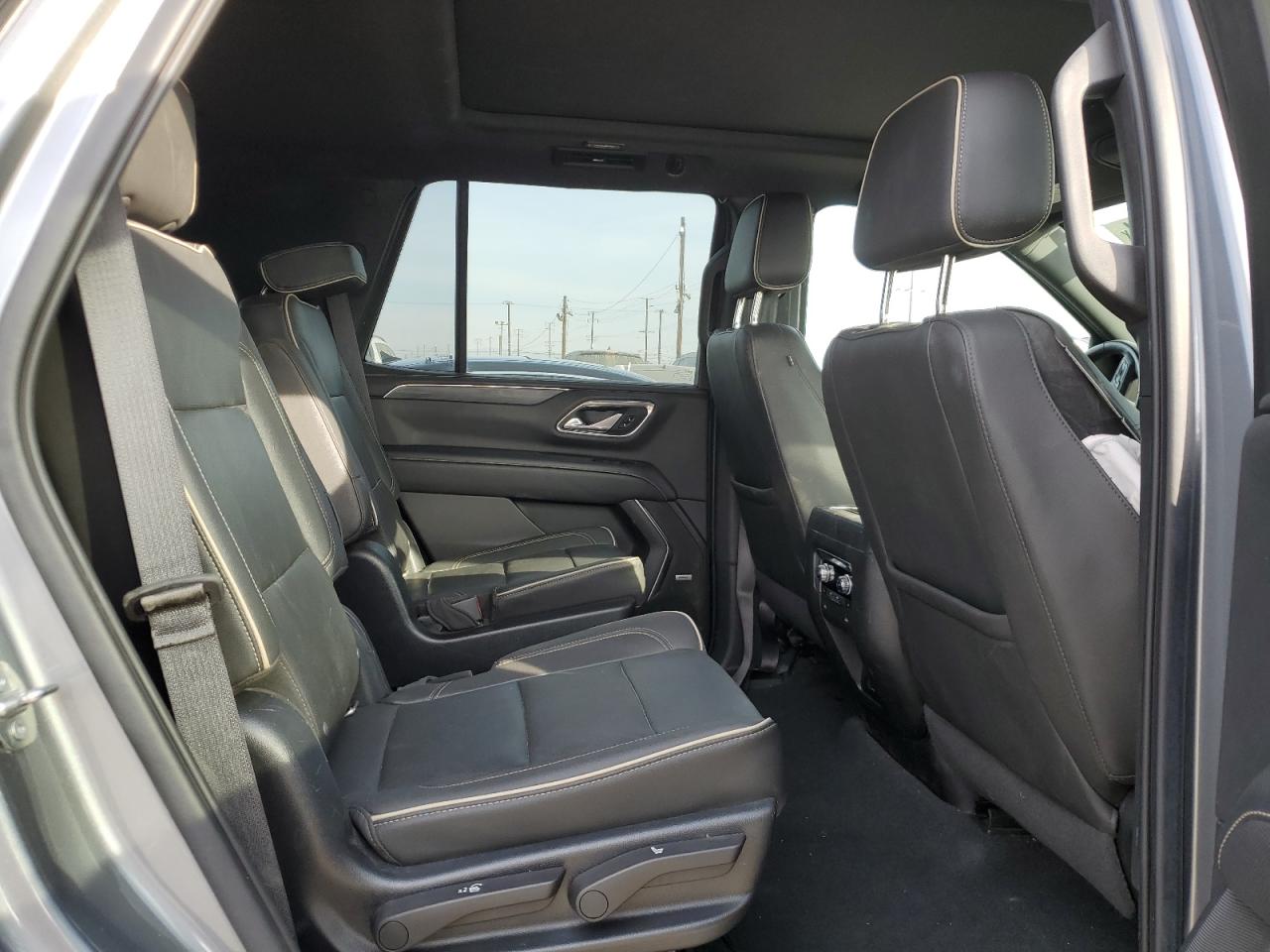 2022 GMC YUKON SLT VIN:1GKS2BKD0NR115087