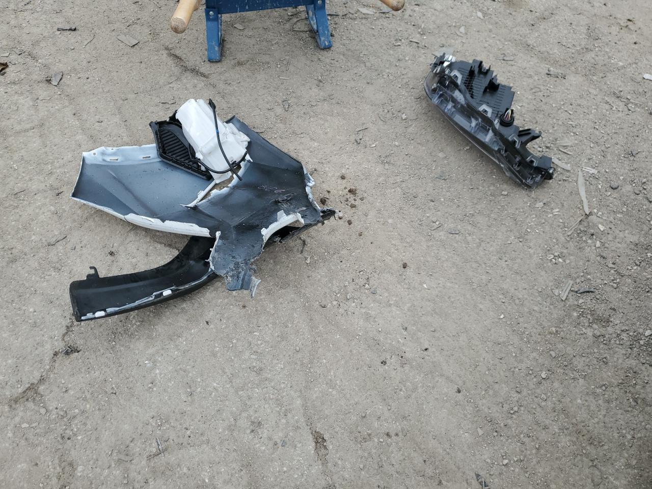 2023 TOYOTA RAV4 XLE VIN:2T3P1RFVXPW377847