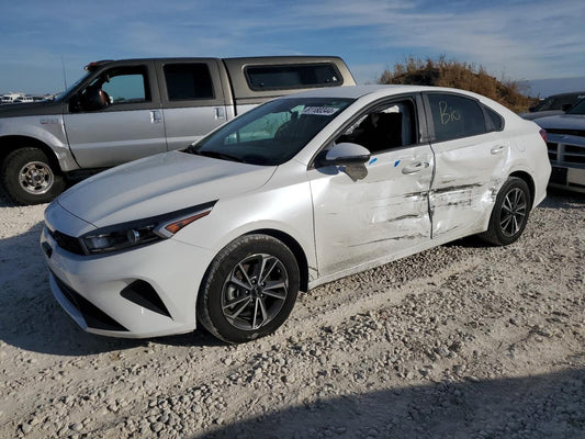 2023 KIA FORTE LX VIN:3KPF24ADXPE650999