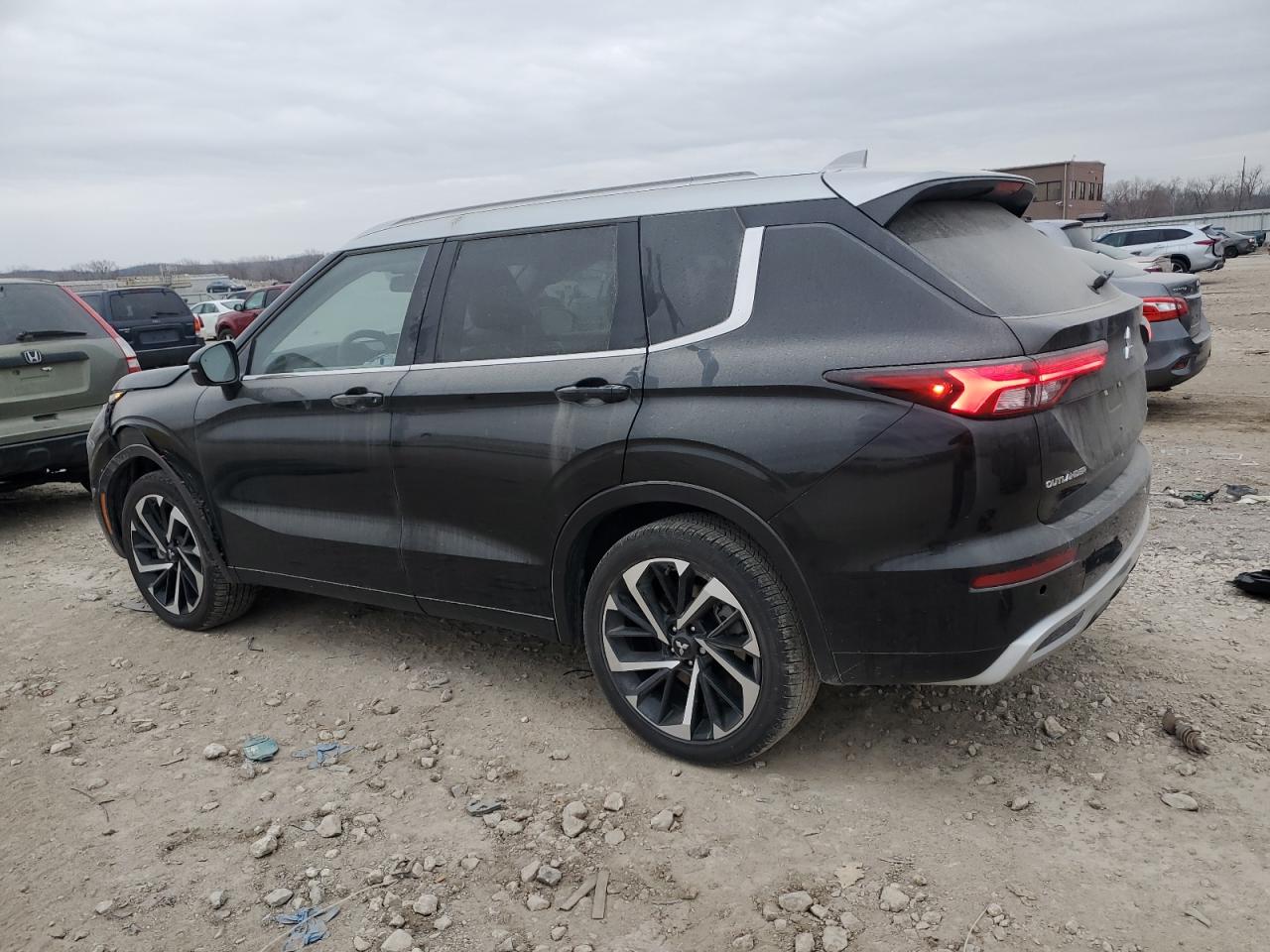 2024 MITSUBISHI OUTLANDER SEL VIN:JA4J4WA87RZ035248