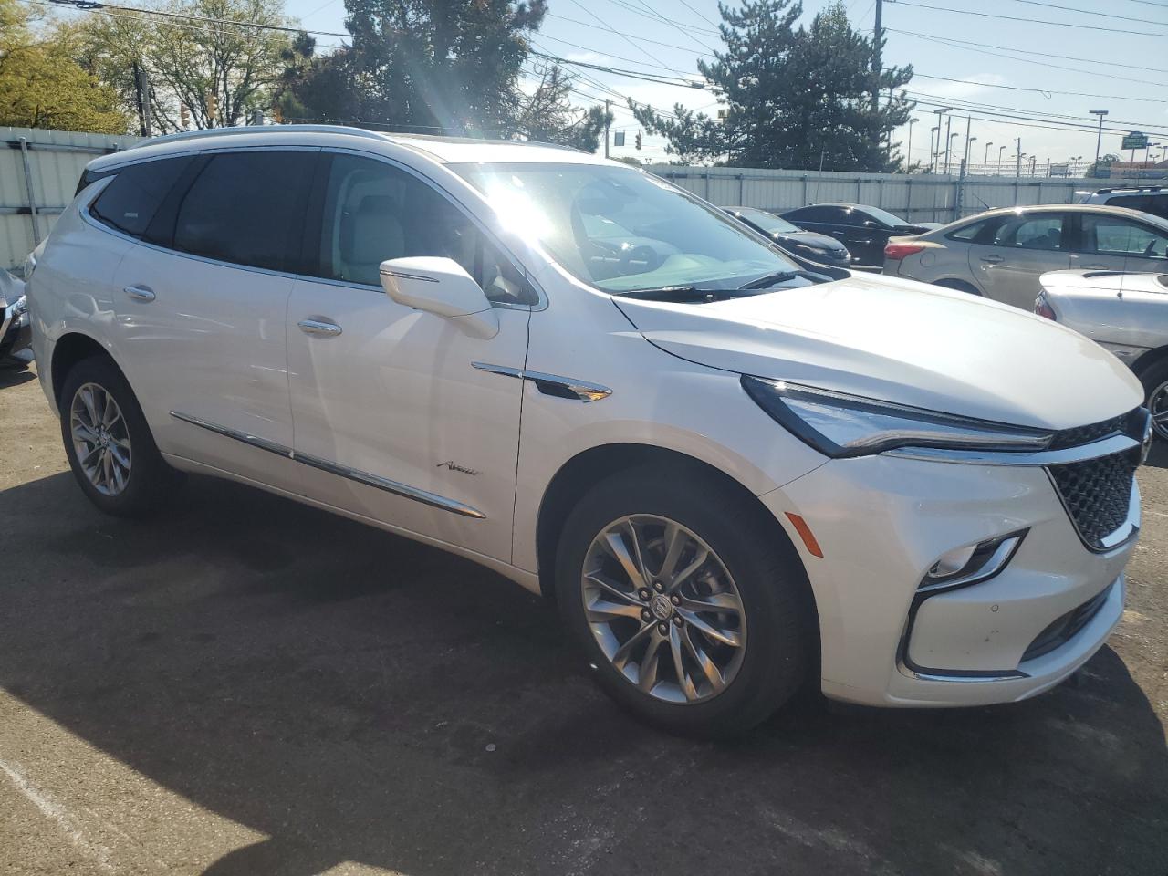 2024 BUICK ENCLAVE AVENIR VIN:5GAERDKW6RJ118440