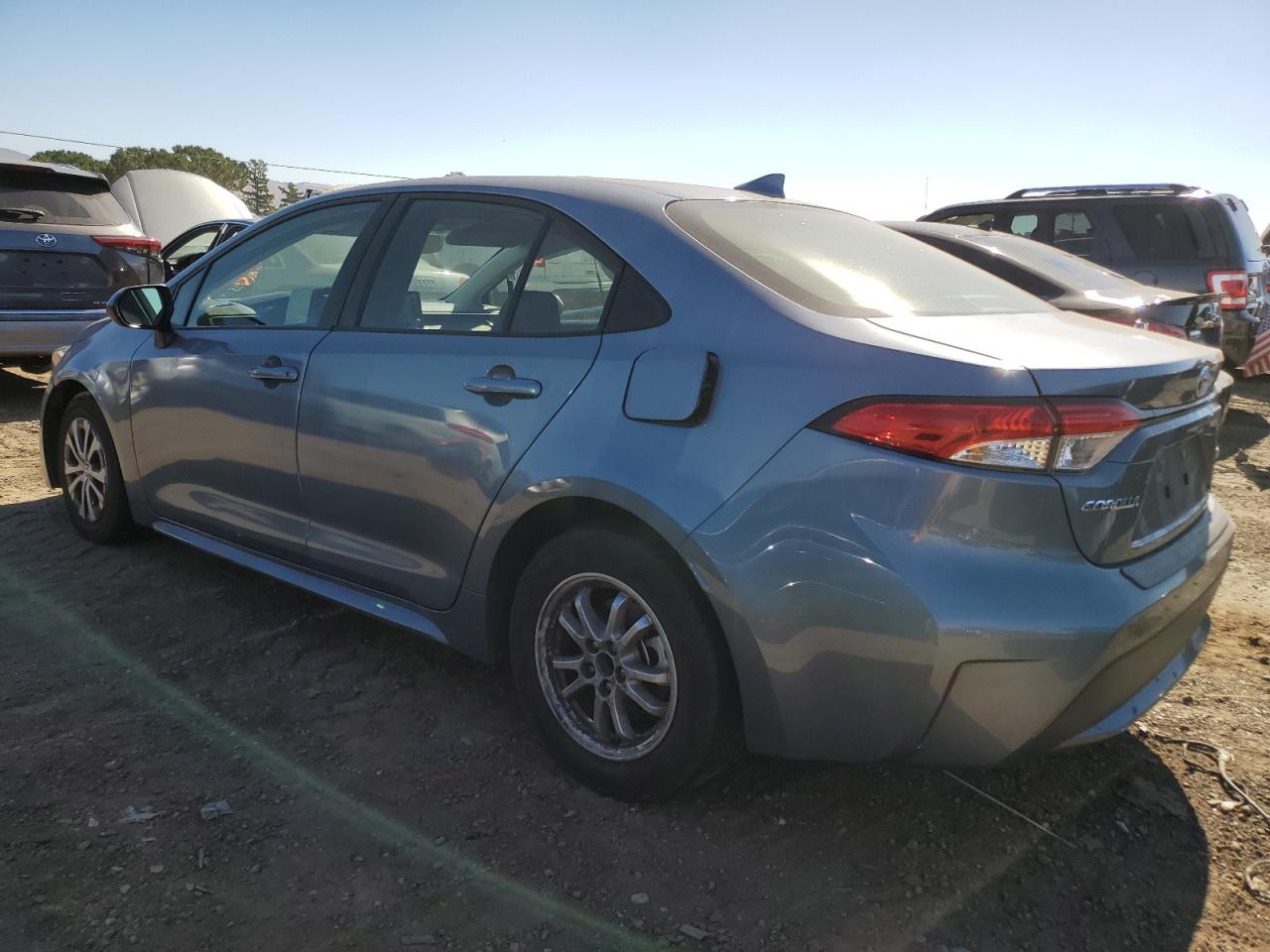 2022 TOYOTA COROLLA LE VIN:JTDEAMDE6NJ056493