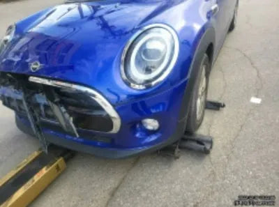 2019 MINI Cooper VIN: