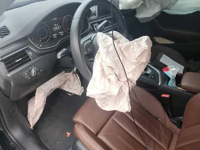 2018 Audi A4 WAUZZZF4XJA180415 VIN:WAUZZZF4XJA180415