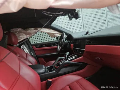 2021 Porsche Cayenne VIN: