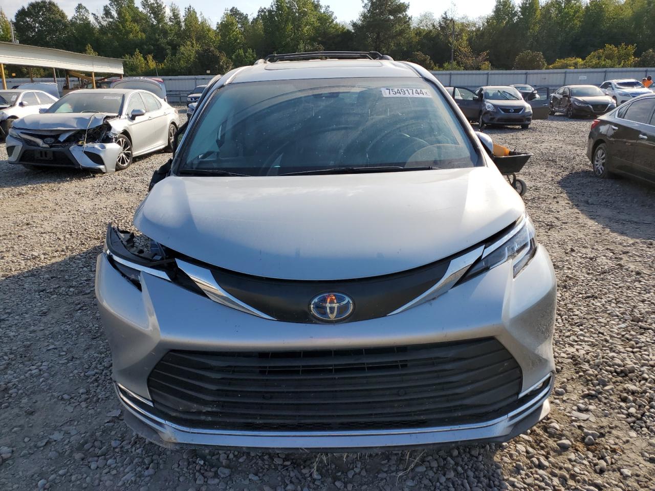 2022 TOYOTA SIENNA XLE VIN:5TDYRKEC4NS081483