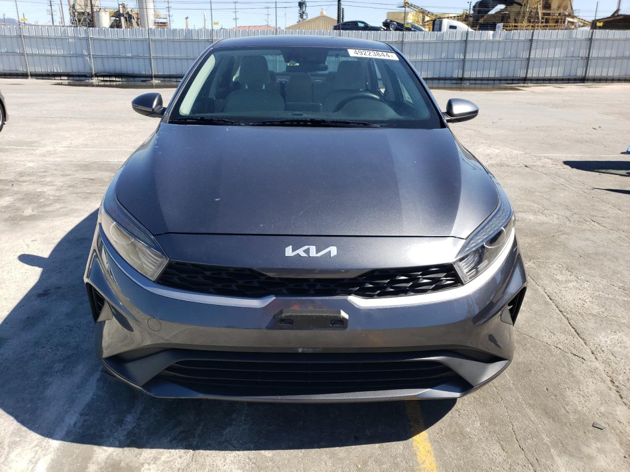 2022 KIA FORTE FE VIN:3KPF24AD2NE490680