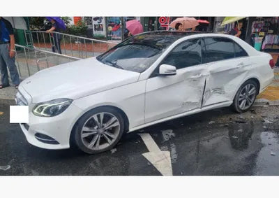 2016 Mercedes-Benz E 220 WDDHF0AB0GB219126 VIN:WDDHF0AB0GB219126