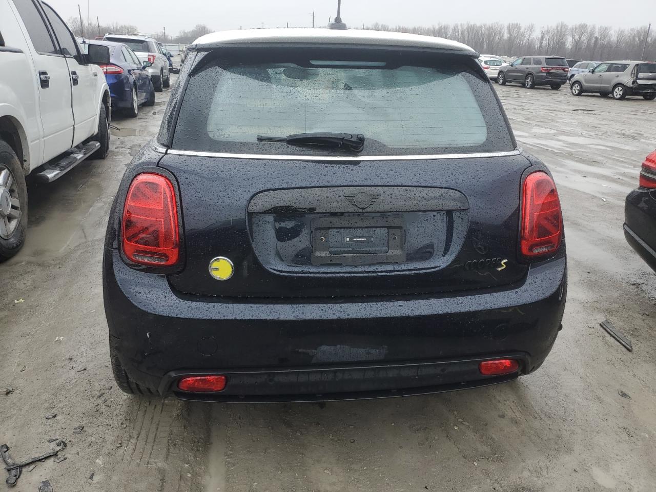 2024 MINI COOPER SE VIN:WMW13DJ09R2U83780