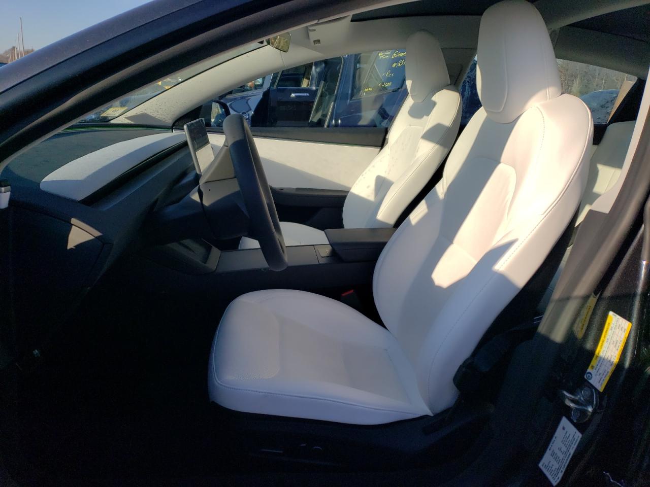 2024 TESLA MODEL 3  VIN:5YJ3E1EA2RF859983