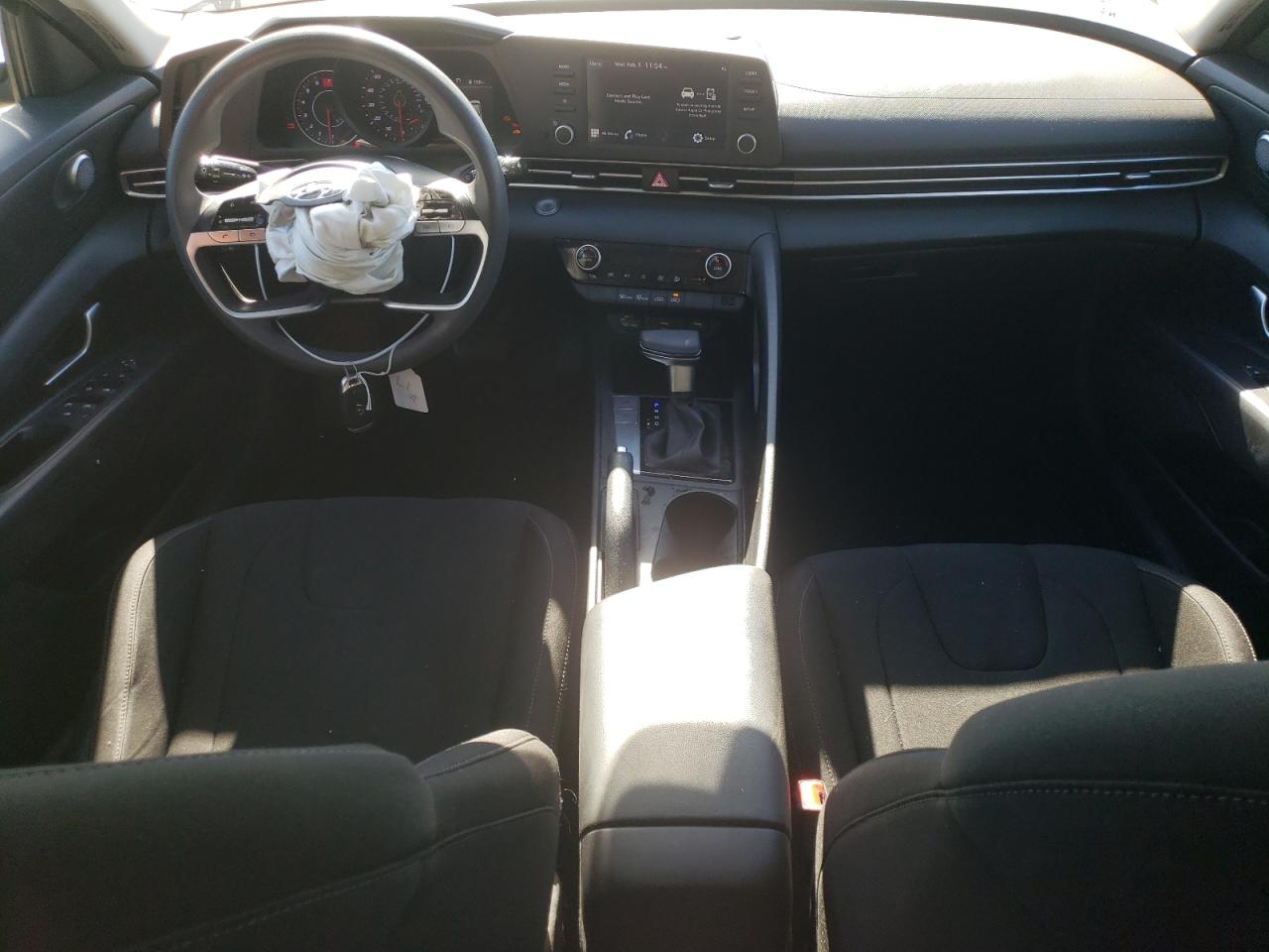 2023 HYUNDAI ELANTRA SEL VIN:5NPLM4AG8PH105239