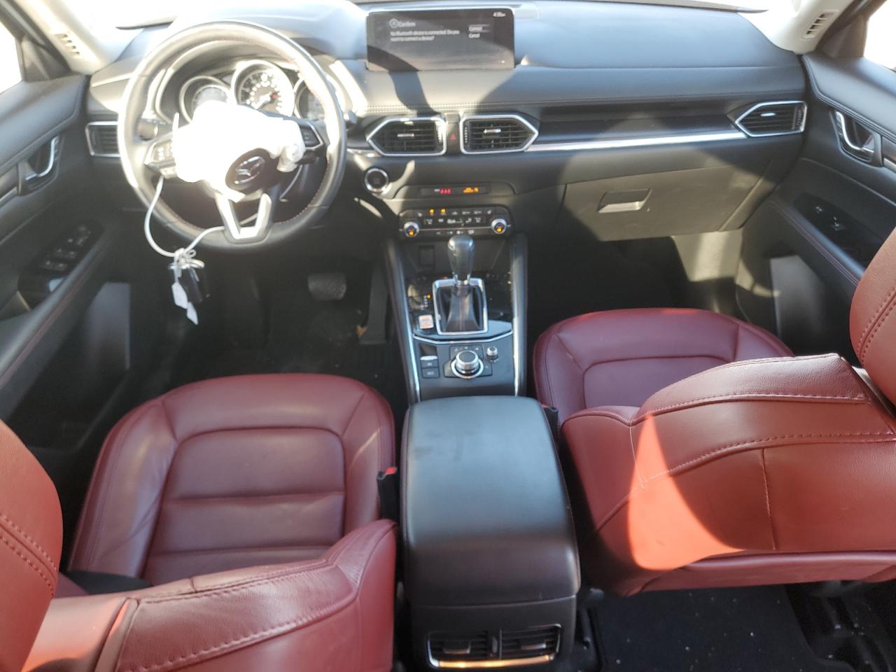 2022 MAZDA CX-5 PREFERRED VIN:JM3KFBCM9N0647528
